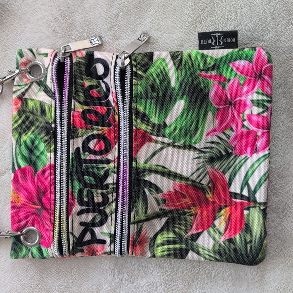 Robin Ruth Puerto Rico Crossbody Bag - Picture 2 of 3